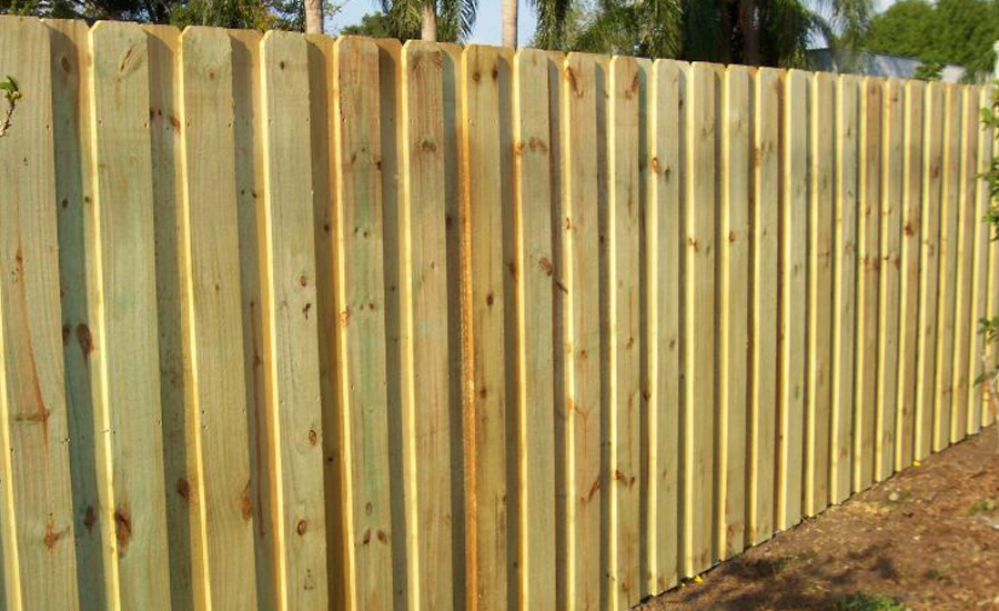 wood Fence Building Installation In Miami